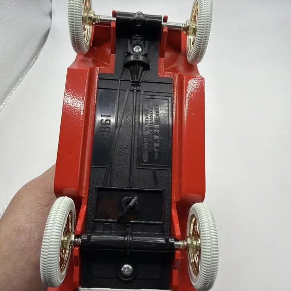 Ertl 1:25 Scale Ford 1913 Model T Publix Presto Diecast Coin Bank. *No Box* - Picture 5 of 10